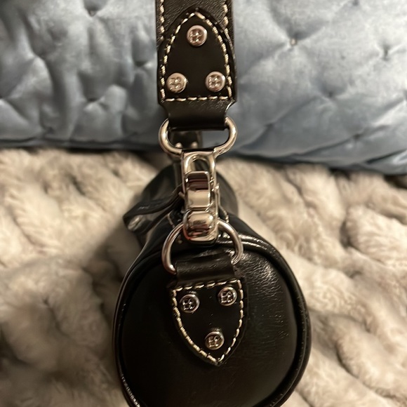 Kate Spade New York Small black leather satchel - Picture 5 of 8